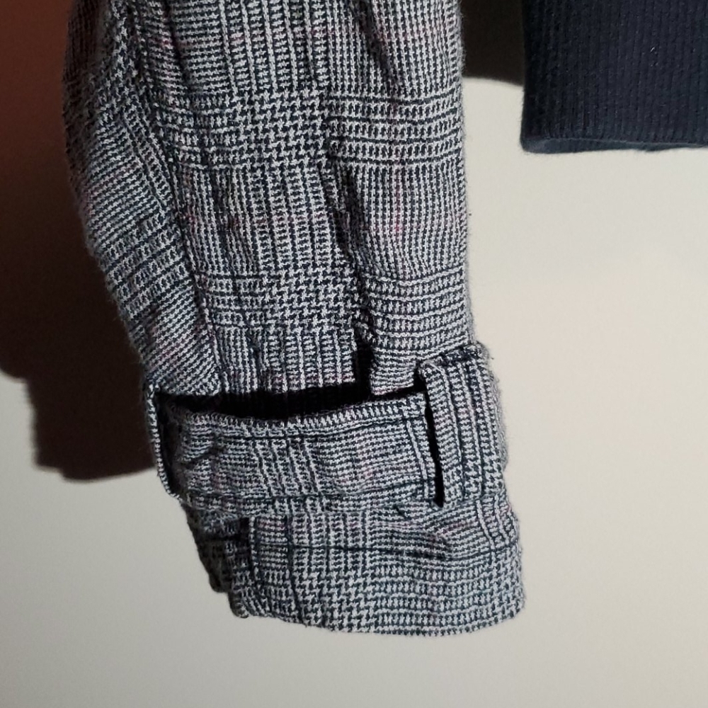 Jacket - Picture 4 of 4